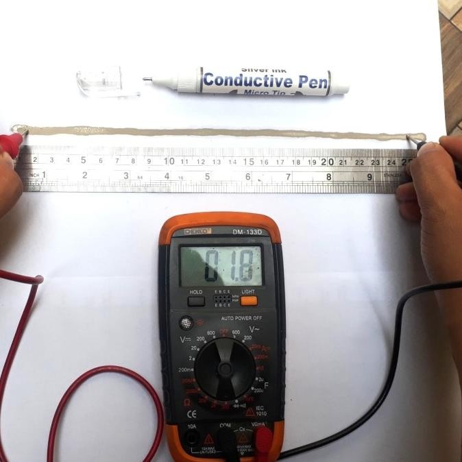 

Silver Conductive Pen / Iron Pen ,Penyambung Jalur Pcb Terbaru