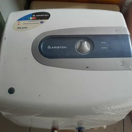 elvinpuspitasari - Water Heater Ariston 30Liter (bekas)