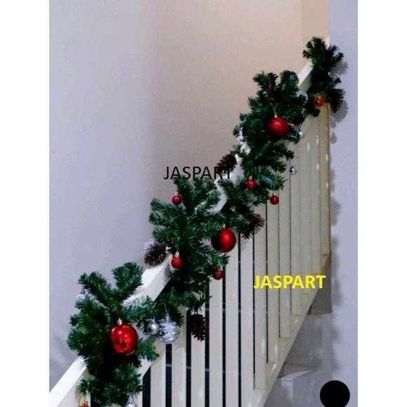 Garland Natal / Daun Garland Hijau / Aksesoris Pohon Natal Hijau panjang 2,7 Meter 200 T Garland PVC