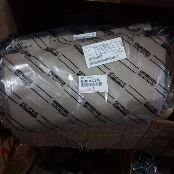 TERMURAH - laci dasbort atas innova 55440-0K030-A0 (asli)