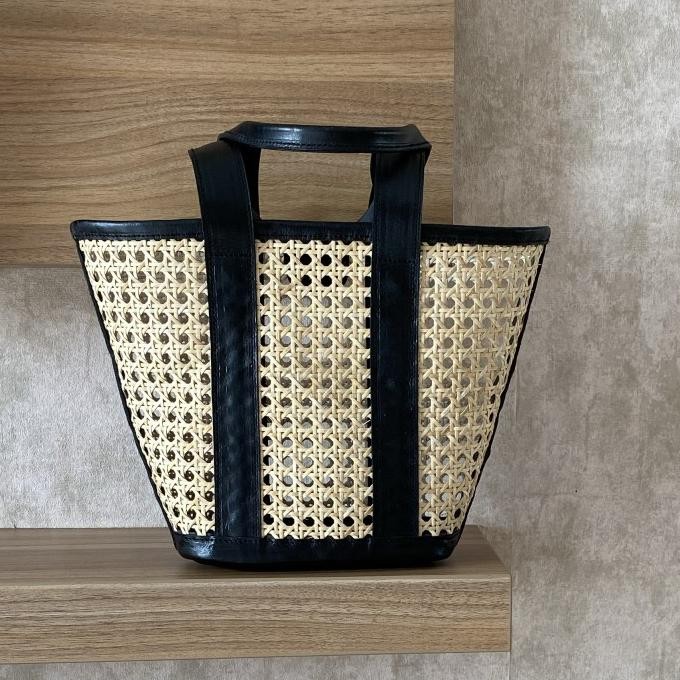 Coral Tas Rotan Anyaman Bali
