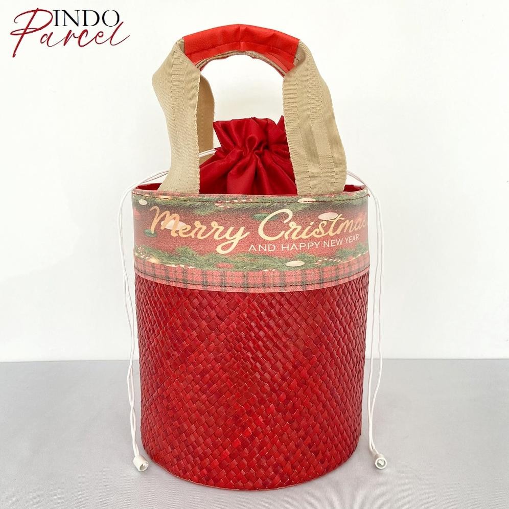 

Kjh Indoparcel - Tas Parcel Anyaman Natal Terbaru Tas Hampers Bingkisan Natal Dan Tahun Baru Goodie Bag Natal Tas Bingkisan Custom Tas Christmas Tas Kemasan Tahun Baru
