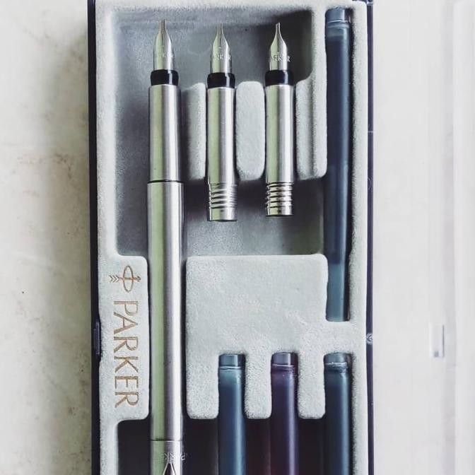 

Parker Calligraphy Pen/Pulpen Kaligrafi/Khusus Kaligrafi Arab