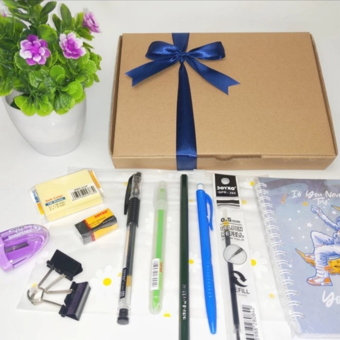 

Paket Alat Tulis Set Anak Sekolah Souvenir Kantor Paket Atk 2