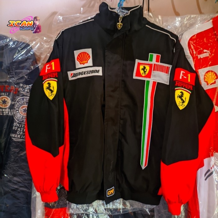 JAKET FERRARI VINTAGE 2009 F-1 OFFICIAL TEAM ORIGINAL MERCHANDISE RARE BOXY CUT KLASIK