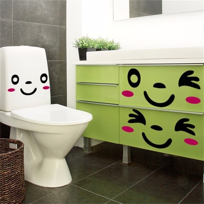 

ZY340 Toilet Sticker - Stiker Toilet Motif Cute Face PROMO SPECIAL