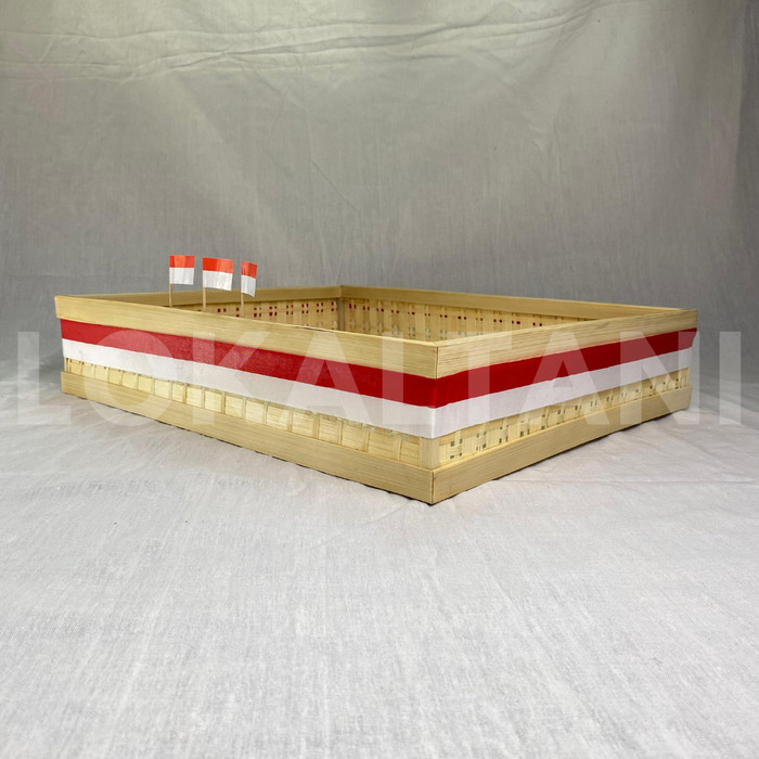 Tampah Tumpeng 17 Agustus / Anyaman Bambu Kotak / Nampan Bambu Besar