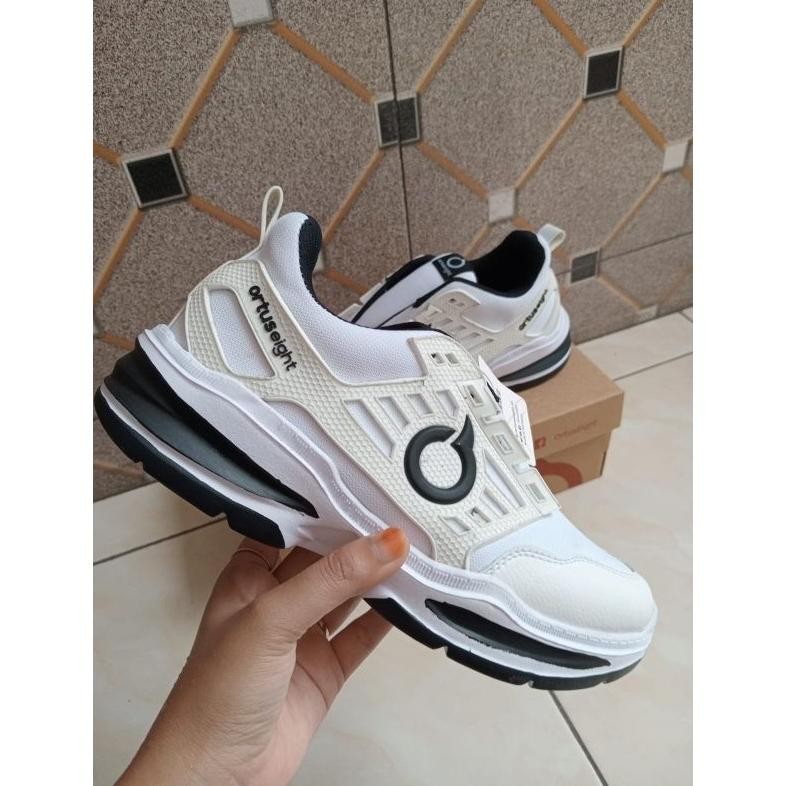 Terbaru Sepatu Runing Ortuseight Original Dewasa Pria/Wanita Terbaru 2023 Putih Polos White Premium 