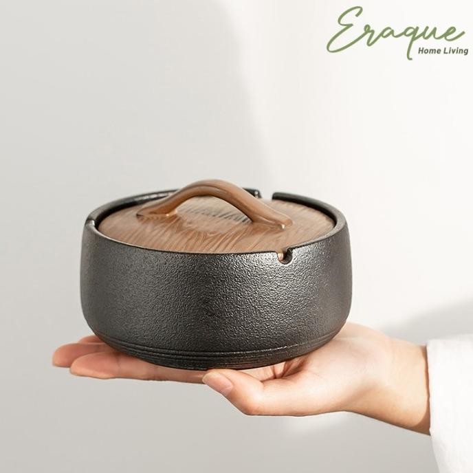 BEBAS ONGKIR - Dobu Ashtray / Asbak Tempat Abu Rokok Keramik Jepang Dengan Tutup Kayu