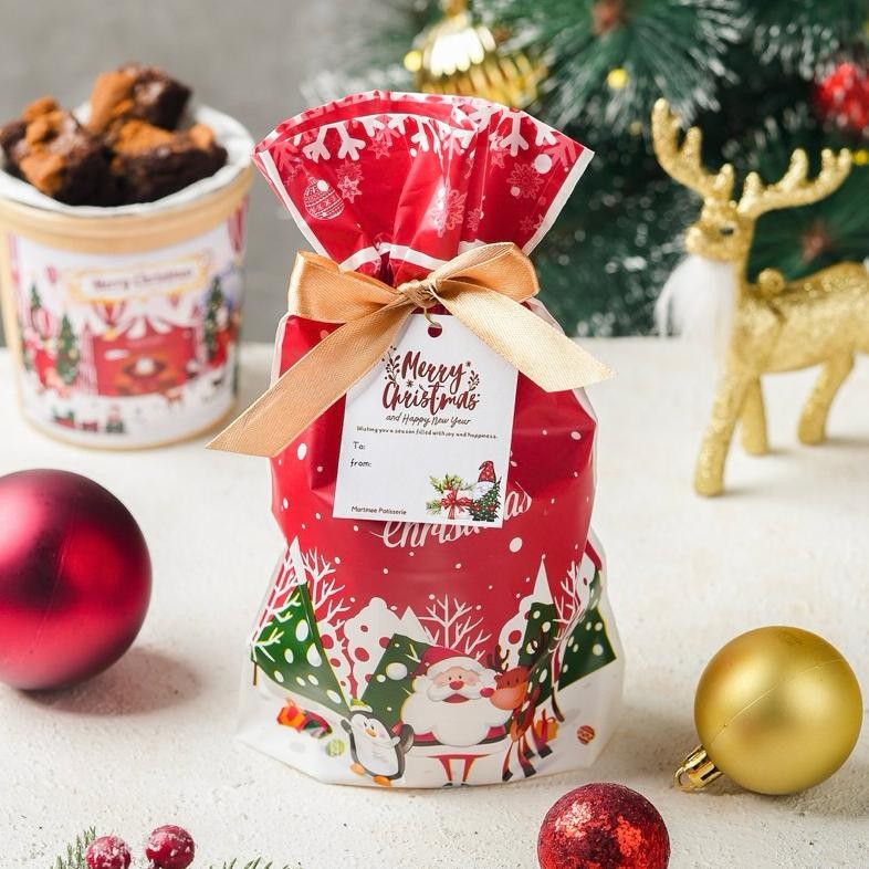 

[READY] Martinee patisserie Dark Brownies bites bucket hampers natal christmas | Brownies fudgy snack dark chocolate
