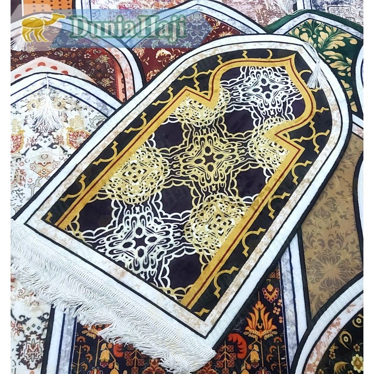 Sajadah Sajadah Mini Kubah Motif 3D Muka Anti Licin Slip Tebal Turki Kepala - K13 halus empuk terbar