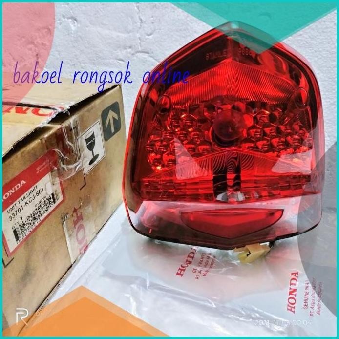 lampu stop Tiger Revo pertama original lampu belakang Tiger Revo awal
