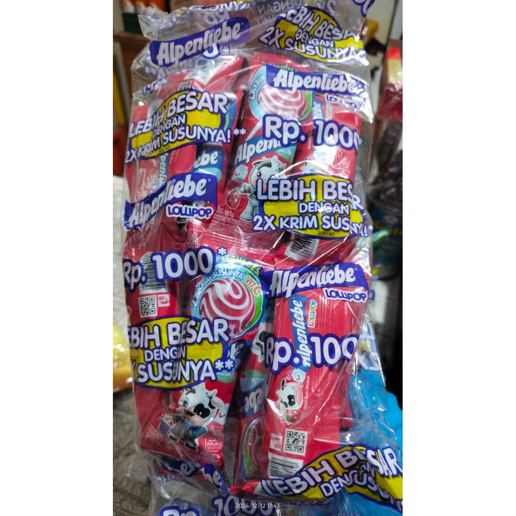 

Permen Alpenliebe rasa susu strawberry 1 rencengan isi 12 pcs