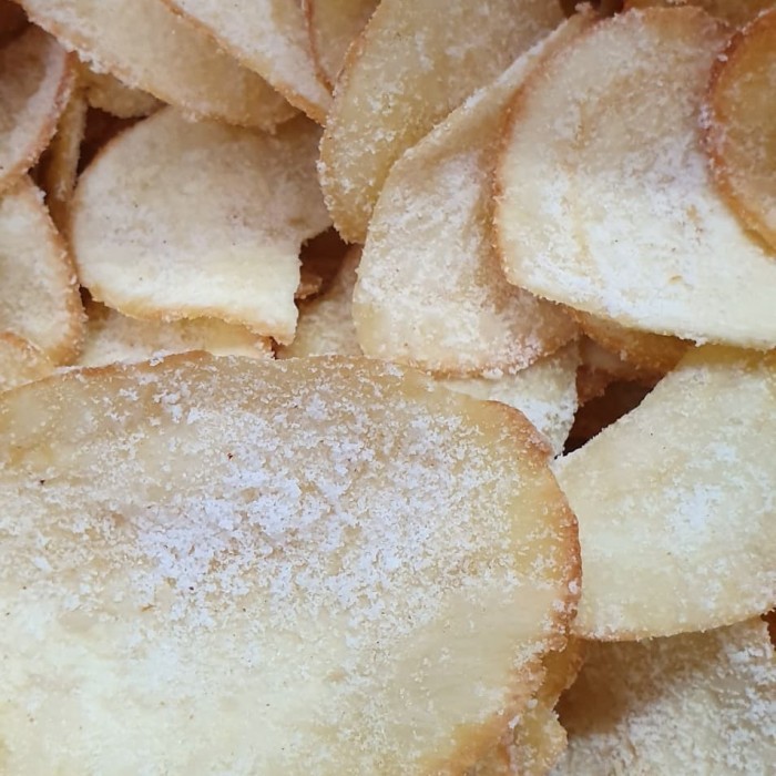 

CUCI GUDANG Keripik Singkong Asin - Manis (/250 gram) Rasa Khas Bandung