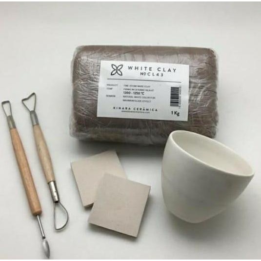 

Terlaris Natural White Clay (Ivory) Pottery / Ceramic Clay Type CL43R Net 2.5kg COD