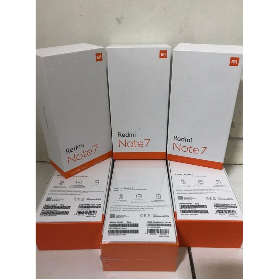 

BLUE- XIAOMI REDMI NOTE 7 4/64GB - BLUE - GARANSI DISTRI 1 TAHUN