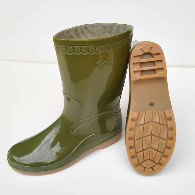 Sepatu Boots Wanita Karet Anti Air Yumeida