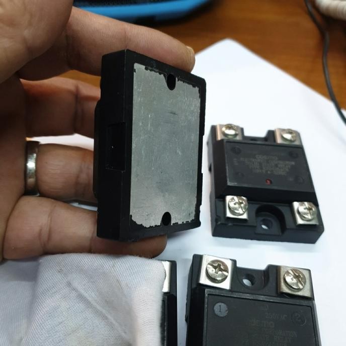 [ Tt88 ] Solid State Relay 25A Cosmo -Solid State Relay 25A Cosmo