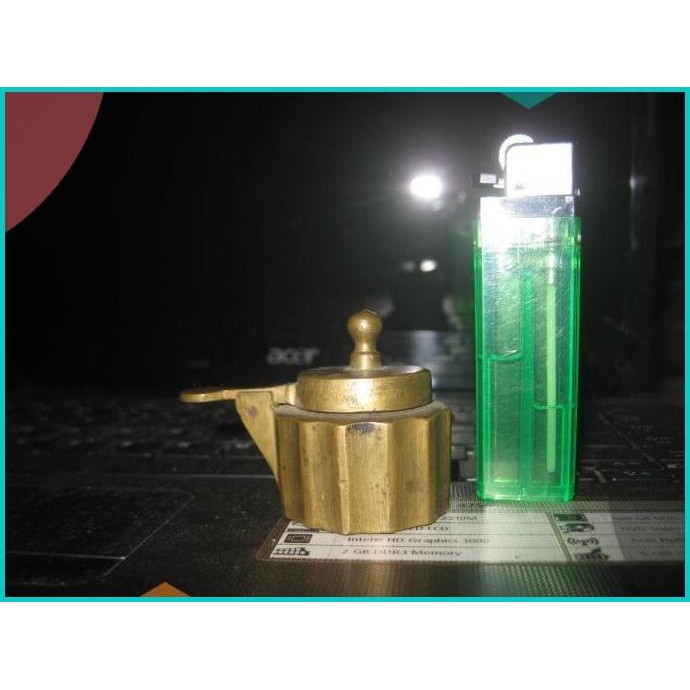 

tempat tinta kuningan antik (iklan k165) 11OKTZ4 perkakas