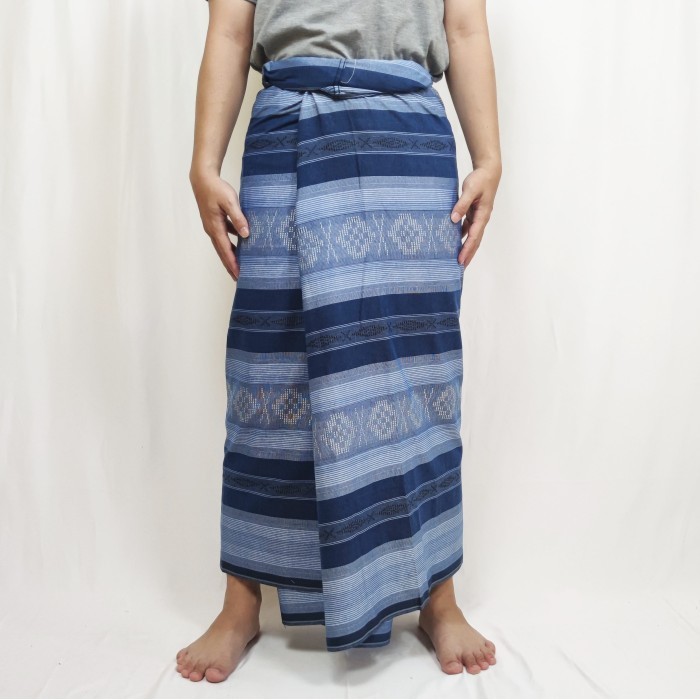 Sarung Sarung WADIMOR Hitam Putih Polos Tumpal Salur Kain Katun Tenun - Moisino Biru terlaris