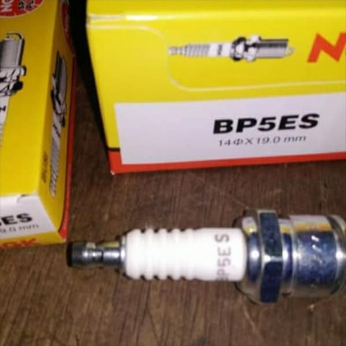 BUSI SPARK PLUG MOBIL TOYOTA KIJANG SUPER 5K BP5ES NGK ASLI