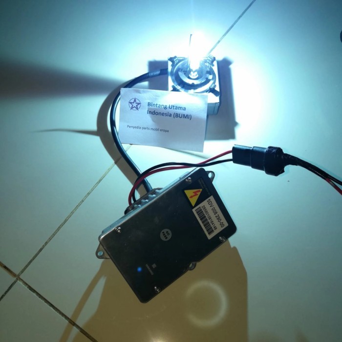 BOHLAM LAMPU HEADLAMP D2S XENON MERCEDES W203 W211 W220 C200 C230 E200