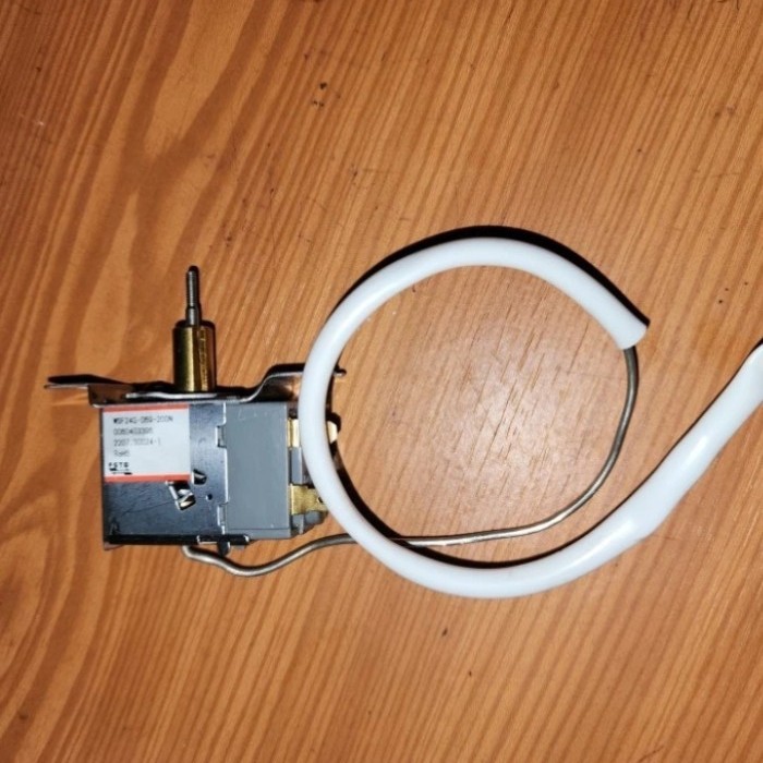 THERMOSTAT KULKAS SANYO ORIGINAL