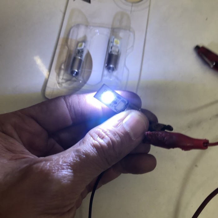 LED LAMPU SENJA MERCY W124