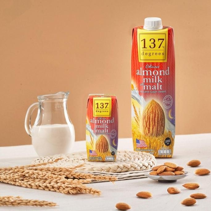 

Ready 137 Degrees - Almond Milk with Malt (1L) Susu Almond Vegan