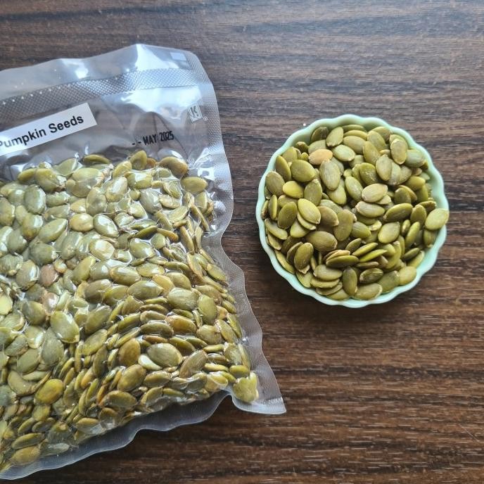 

Ready Pumpkin Seed (Seeds) / Biji Labu Mentah 500 gr