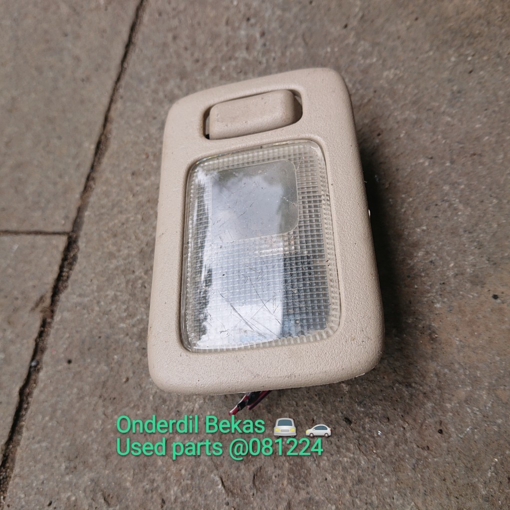 lampu interior tengah nissan serena c24 original