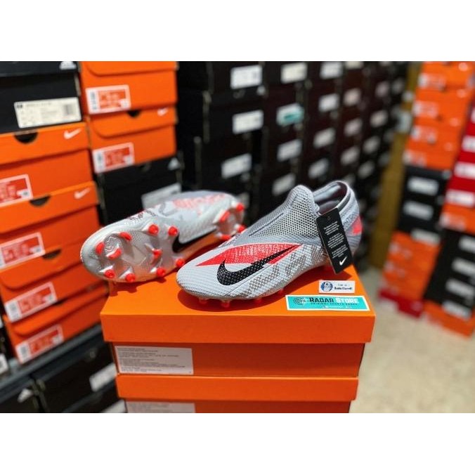 Sepatu Bola Nike Phantom VSN 2 Academy Df Fg Bomber Grey CD4156-906 DEL