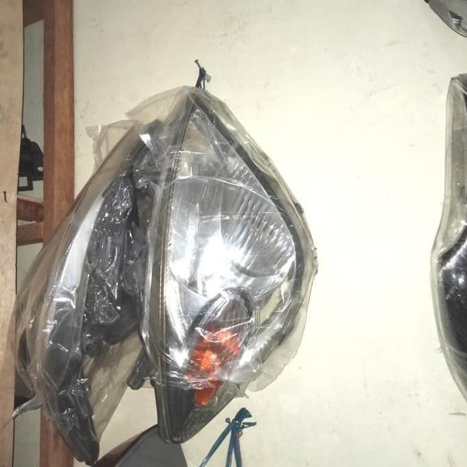 [SKA] HEADLAMP LAMPU DEPAN AVANZA 2010 ORIGINAL