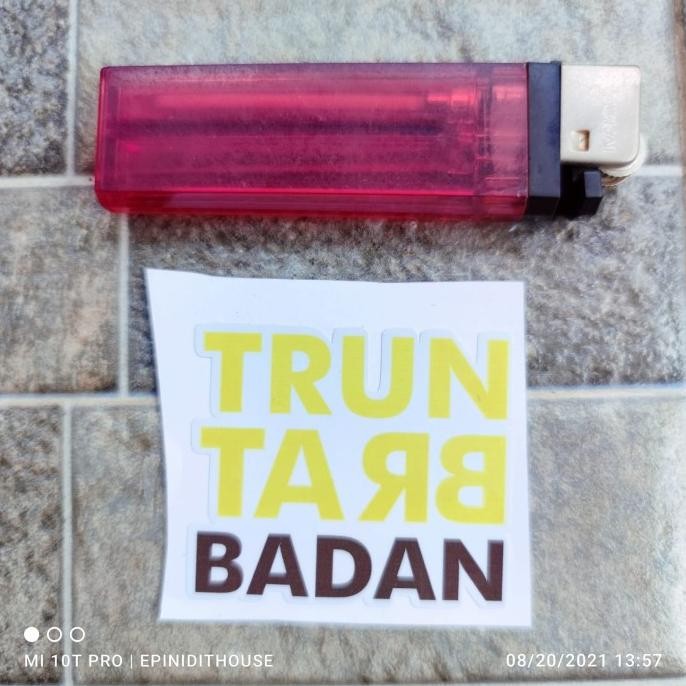 

Stiker Vinyl Turun Berat Badan Kata Lucu Nyleneh Humor Motor Hp Sepeda