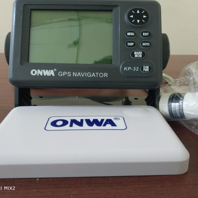 GPS ONWA KP 32 MARINE NAVIGATOR