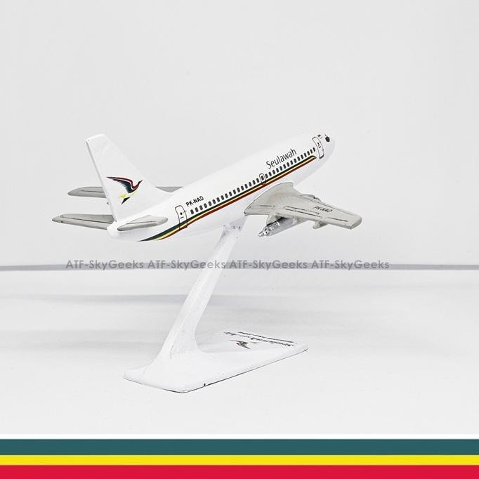 Diecast Miniatur Pesawat SEULAWAH NAD AIR Boeing 737