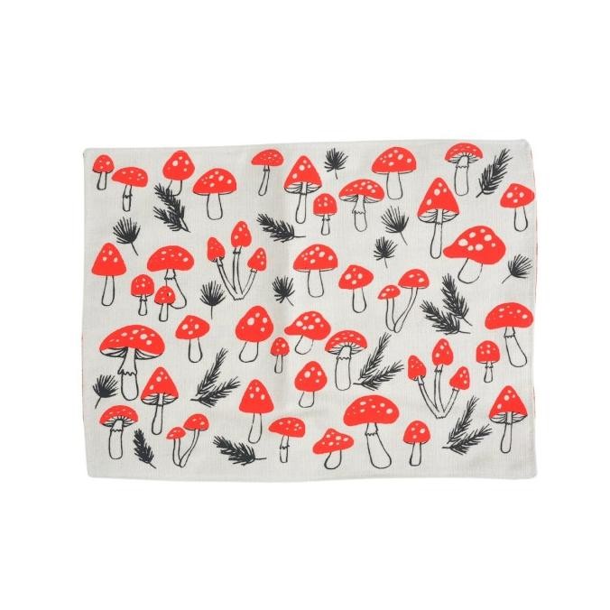 PLACEMAT NATAL / TATAKAN PIRING MUSHROOM KAMALIKA ARTPRINTS