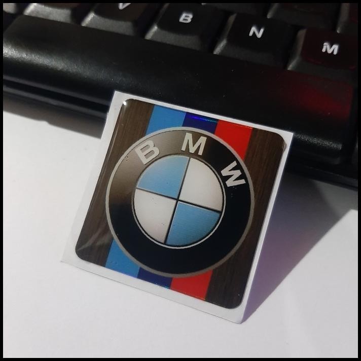 

DISKON STICKER TIMBUL RESIN STIKER LOGO LYCAL 3D KECIL SATUAN !!!!