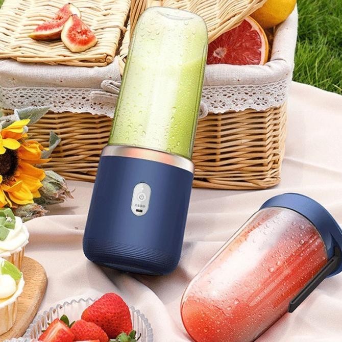 

Berkualitas Blender Juicer Portable Rechargeable 400ml 6 Mata Pisau