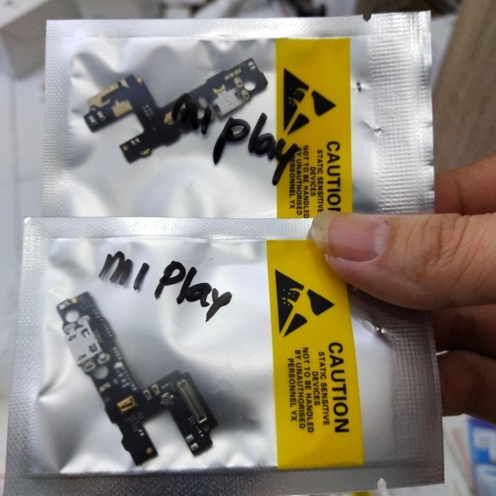 PCB CHARGER XIAOMI PLAY/ FLEXIBLE UI BOARD CON TC MIC MI PLAY