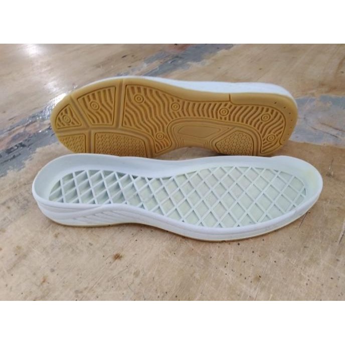 OUTSOLE SOL SEPATU BADMINTON TENIS OLAHRAGA FUTSAL PRIA SNEAKER DR 272