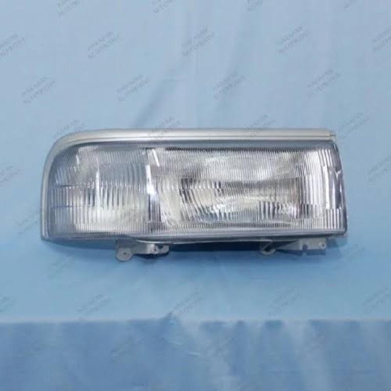 1 Biji Lampu Depan / Head Lamp Futura / Carry Injection New Merk Cpu / Dmac (Kanan / Kiri)