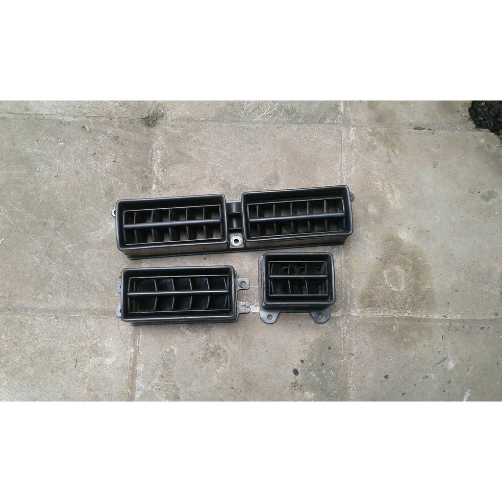 kisi kisi grill ac mitsubishi lancer SL