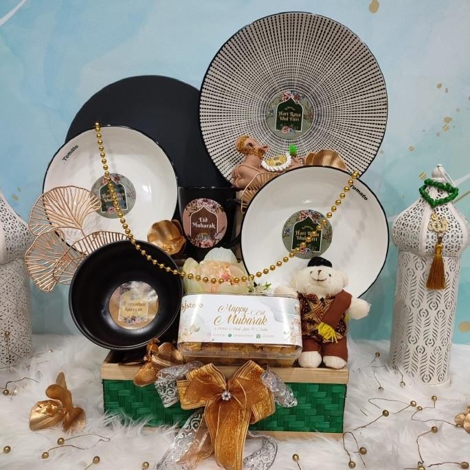 

Sale! Paket Dekorasi Lebaran Idul Fitri Hampers Parcel Hadiah Kue Kering 023