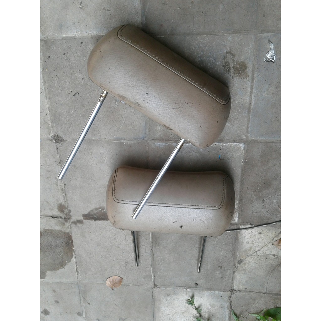 headrest jok depan mitsubishi lancer sl 84