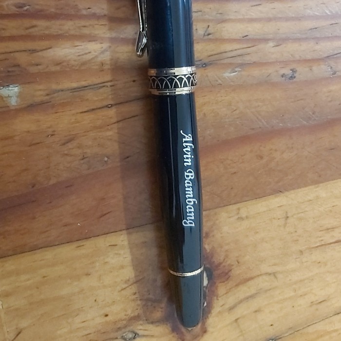 

Custom Pen Satuan, Grafir Nama Pulpen, Ukir Nama, Laser Printing Pena