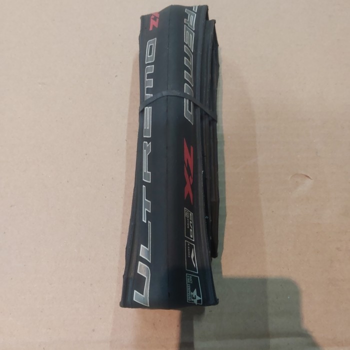 Tire Schwalbe Ultremo ZX 700x23c Kevlar Original