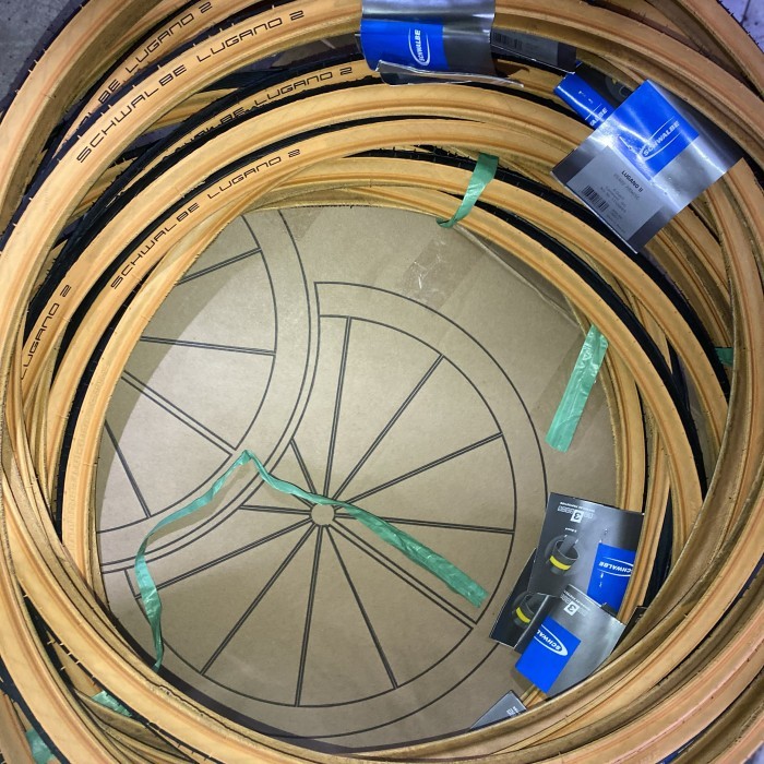 Ban luar schwalbe LUGANO ii 700 x 25c