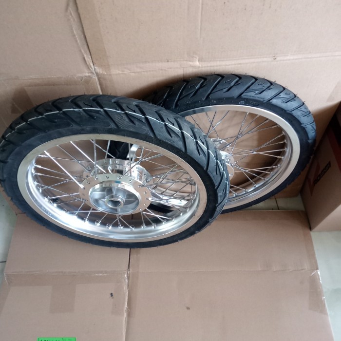 VELG JARI JARI JUPITER MX OLD/NEW TAPAK LEBAR 185/160 X17 PLUS BAN