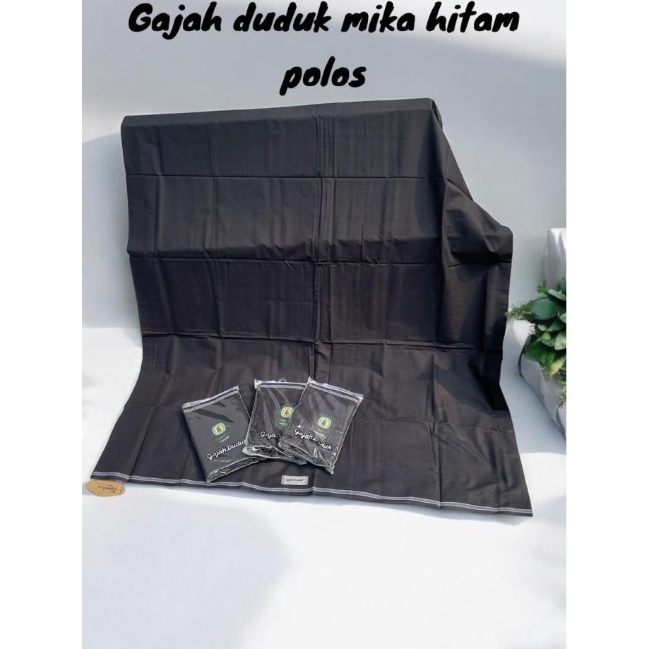 Sarung Gajah Duduk Mika dus Hitam Polos